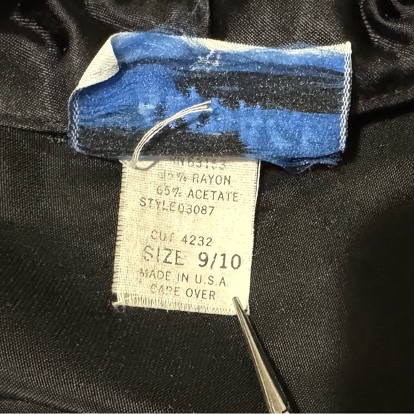 Vintage Rampage Velvet Peplum Jacket and Satin Skirt, 28” waist - Picture 10 of 12